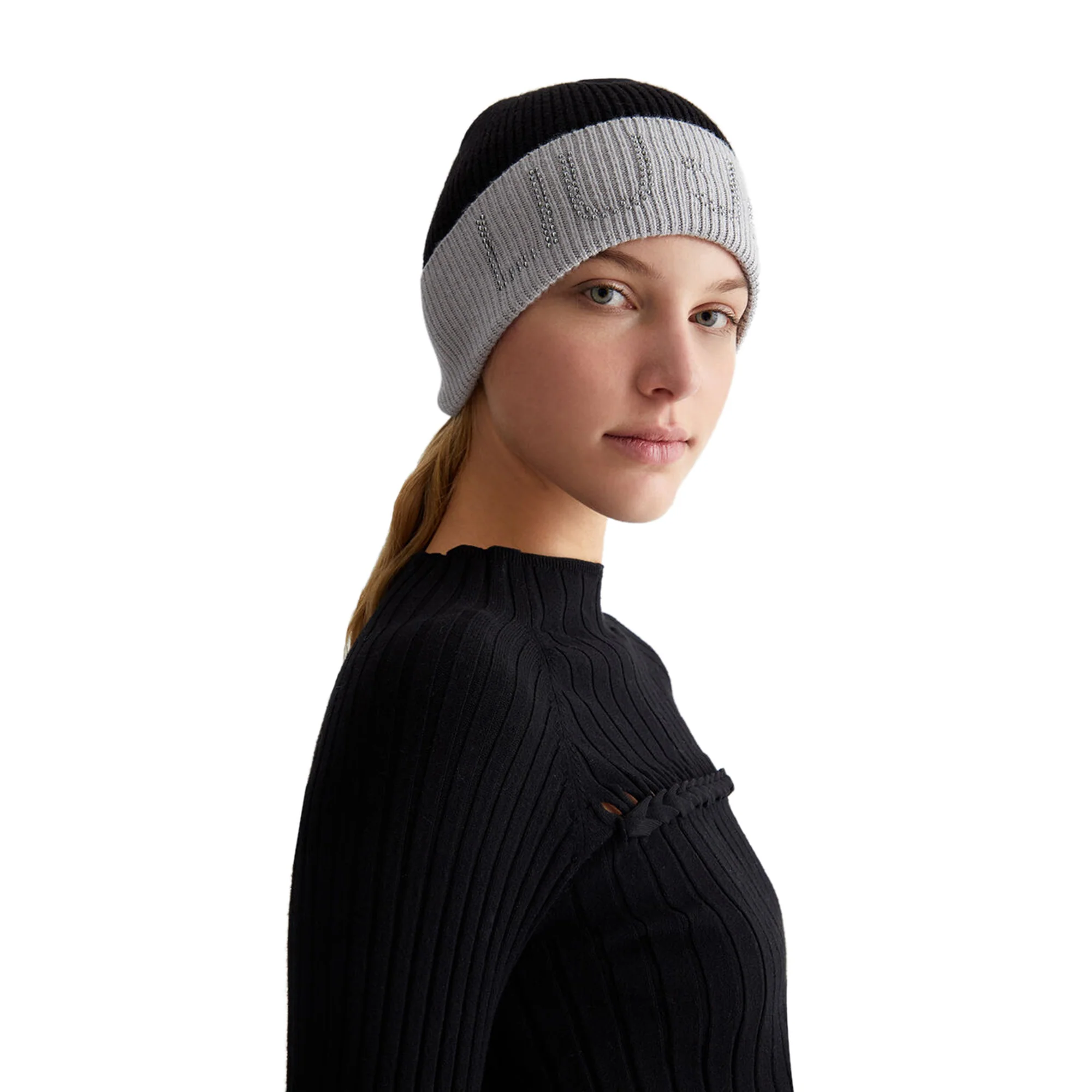 Berretto Donna con logo e borchie nero - Image 4