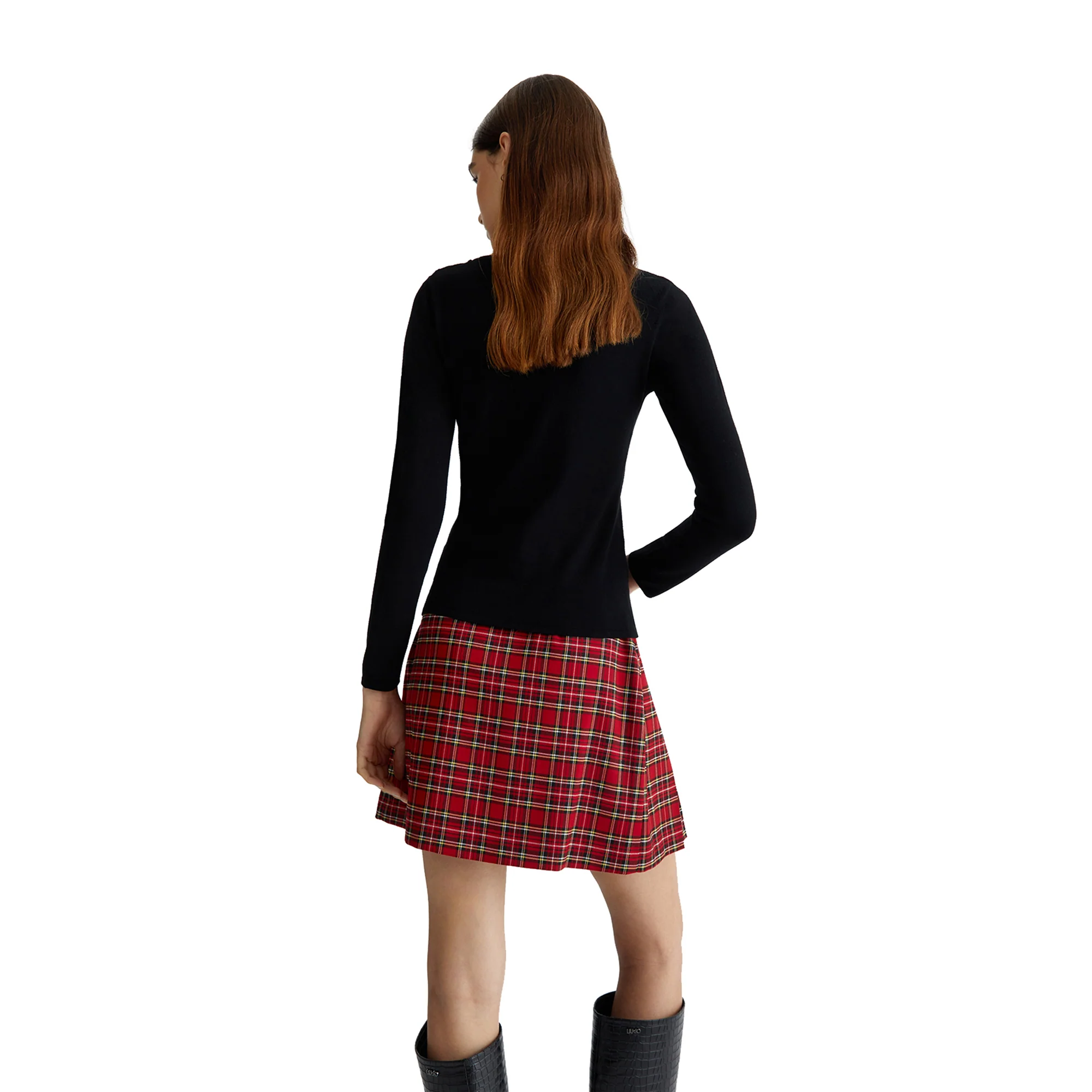 Maglia nera con cut-out - Image 3