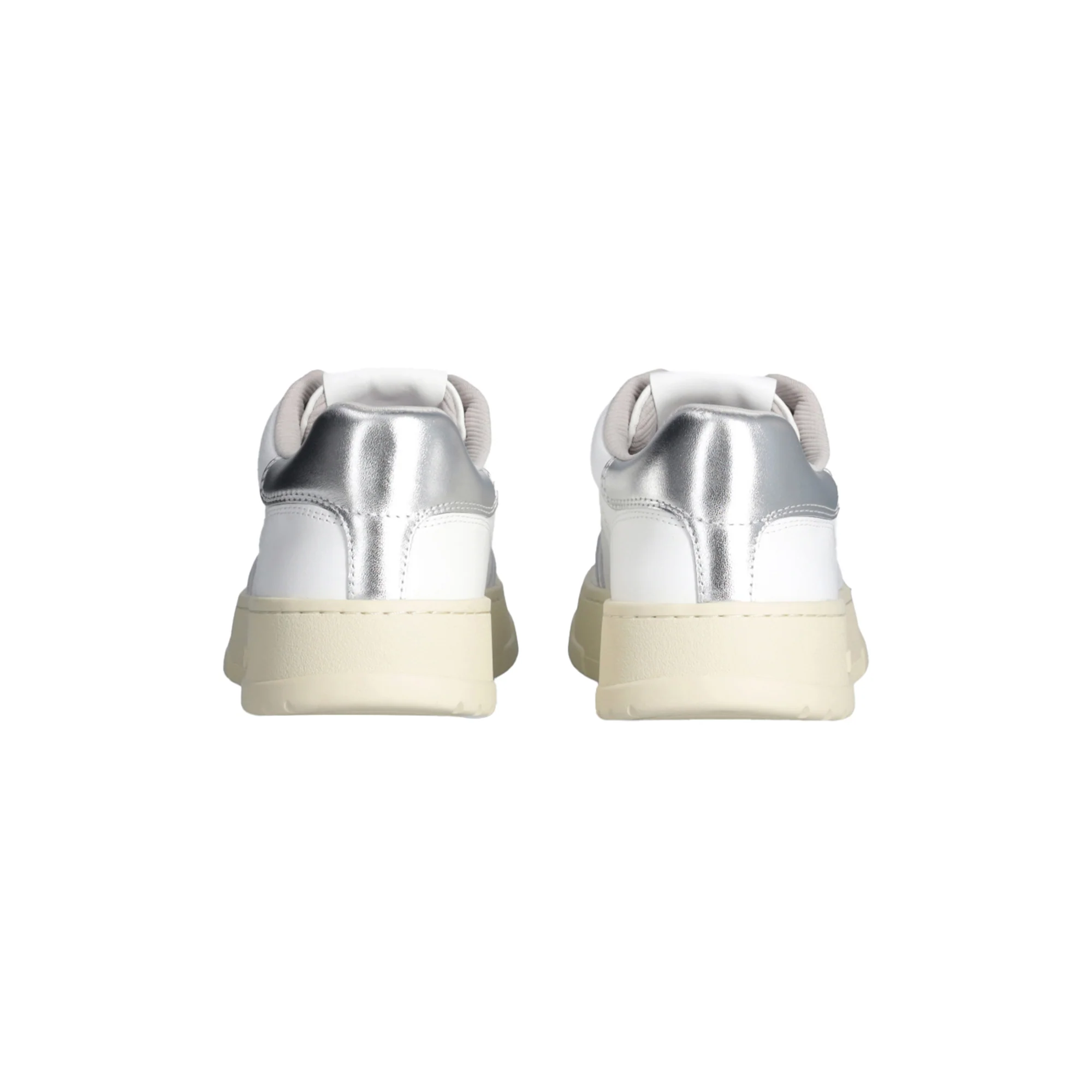 Sneakers Donna con tomaia in pelle bottalata - Image 3