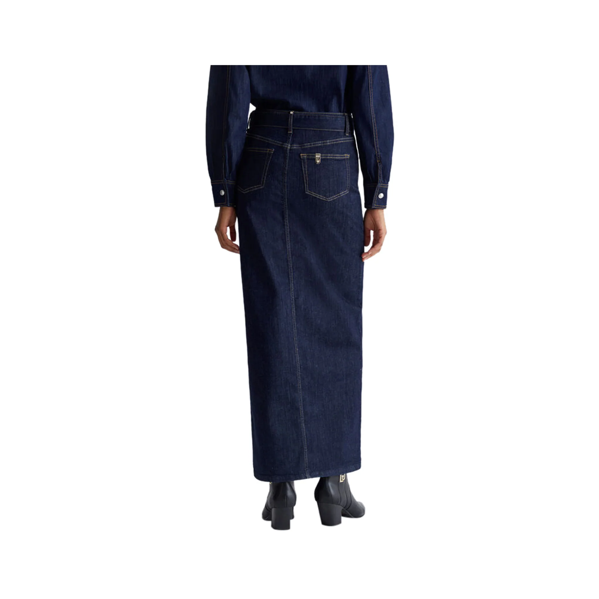 Gonna Donna in denim - Image 3