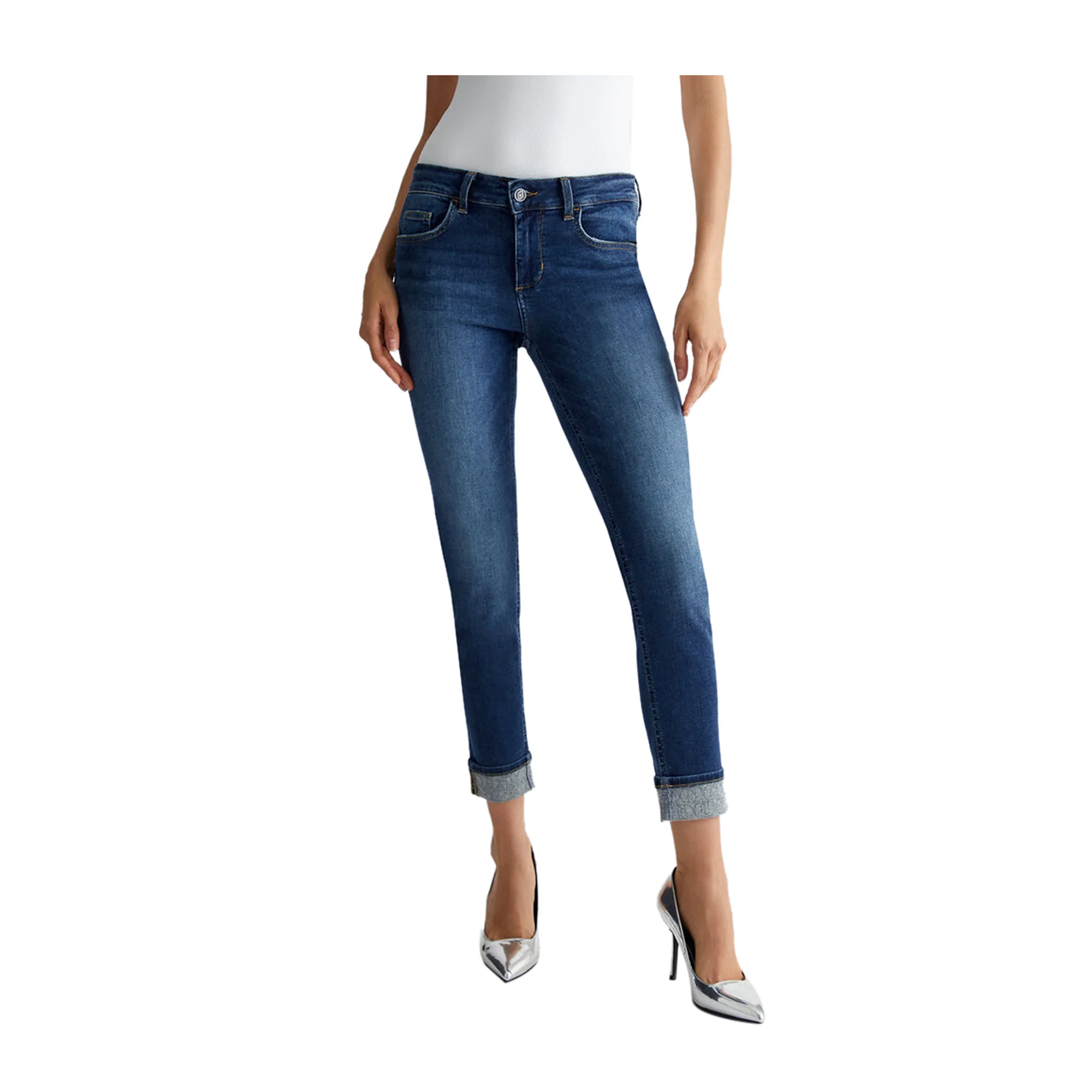 Jeans Donna con risvolto al fondo - Image 2