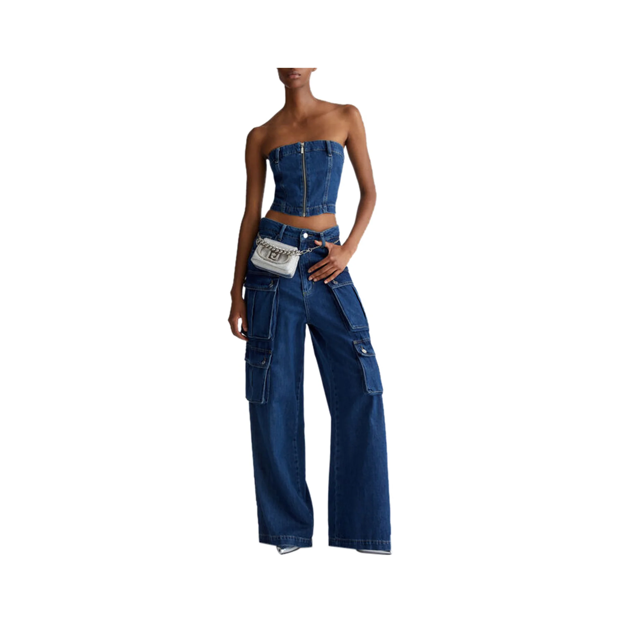 Jeans Donna con tasche cargo - Image 5