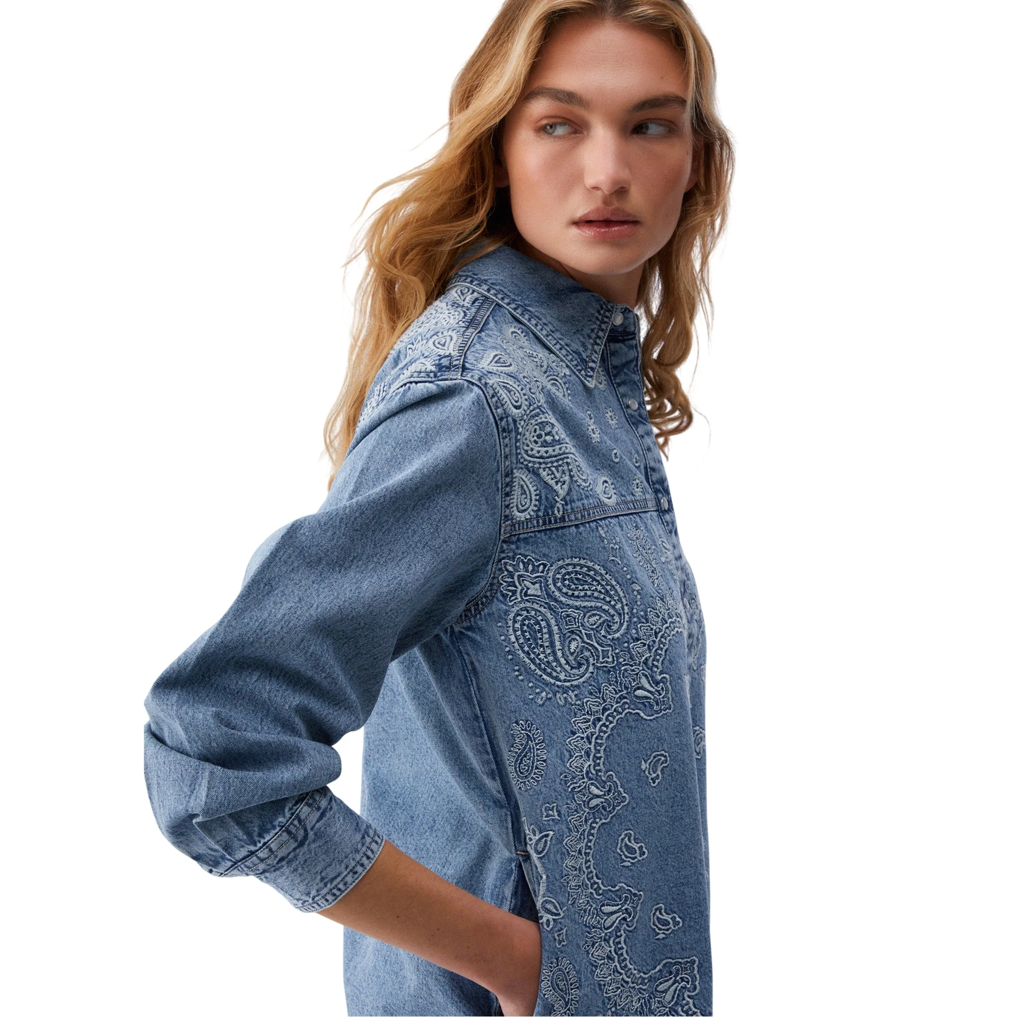 Camicia Donna in denim con ricami - Image 4