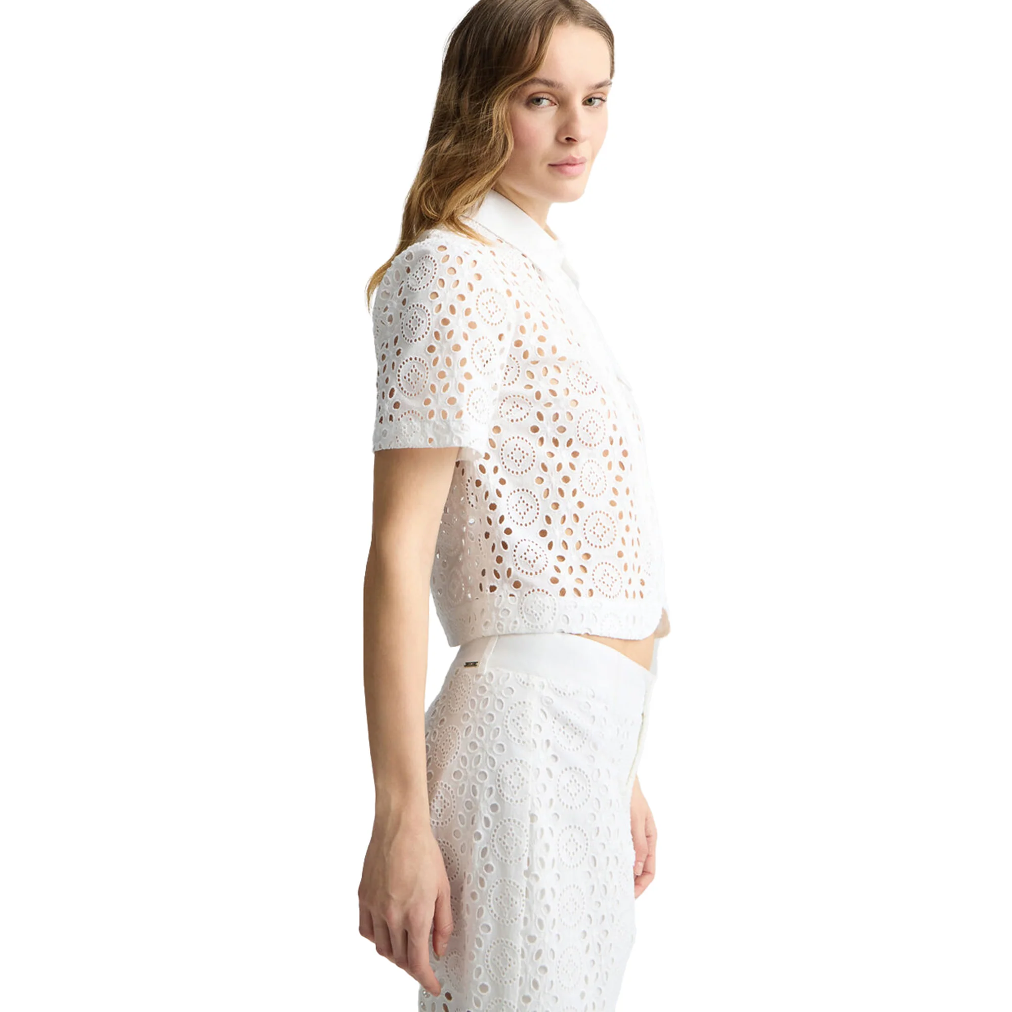 Camicia Donna cropped con ricami bianco - Image 4