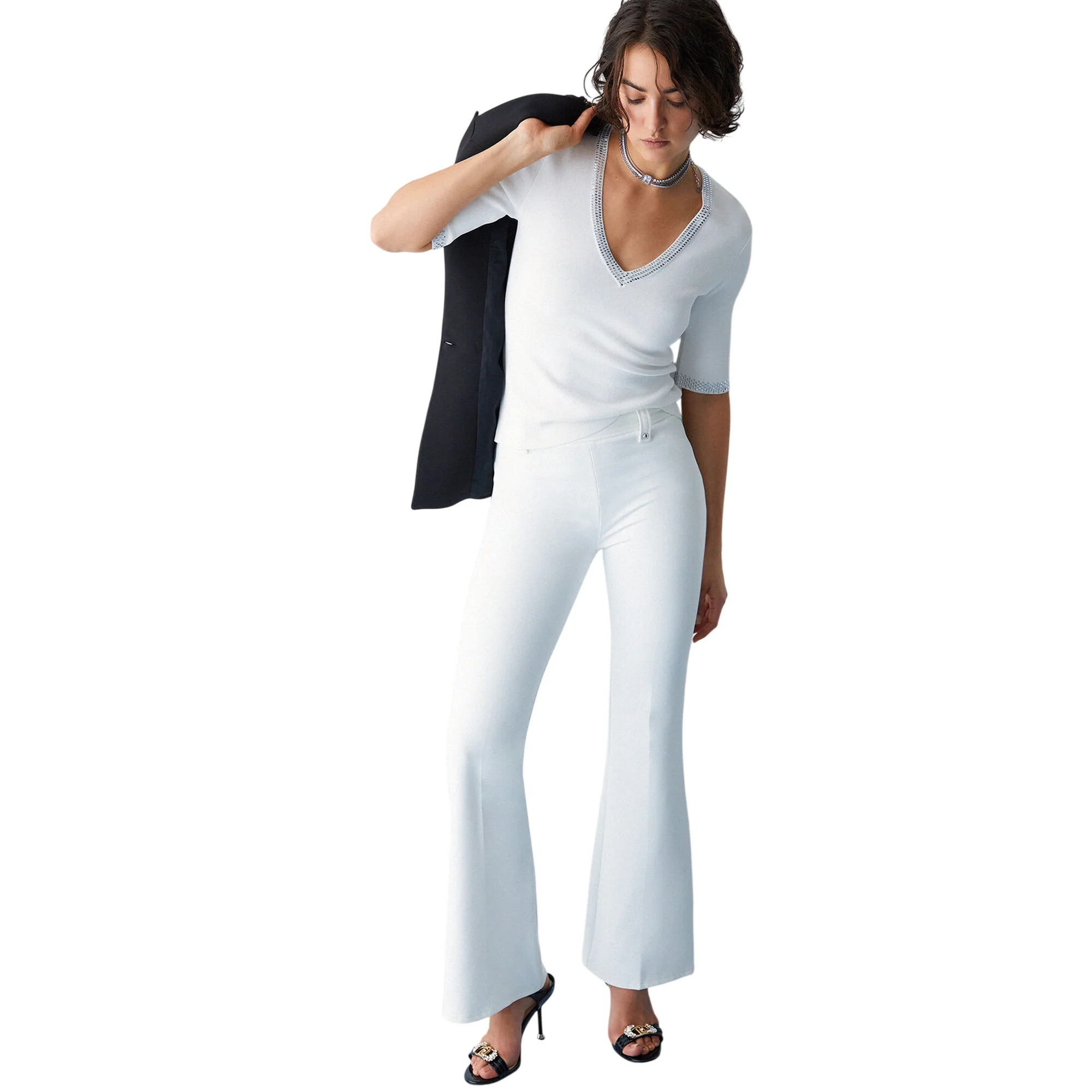 Pantaloni flare bianchi in crêpe fluido - Image 4