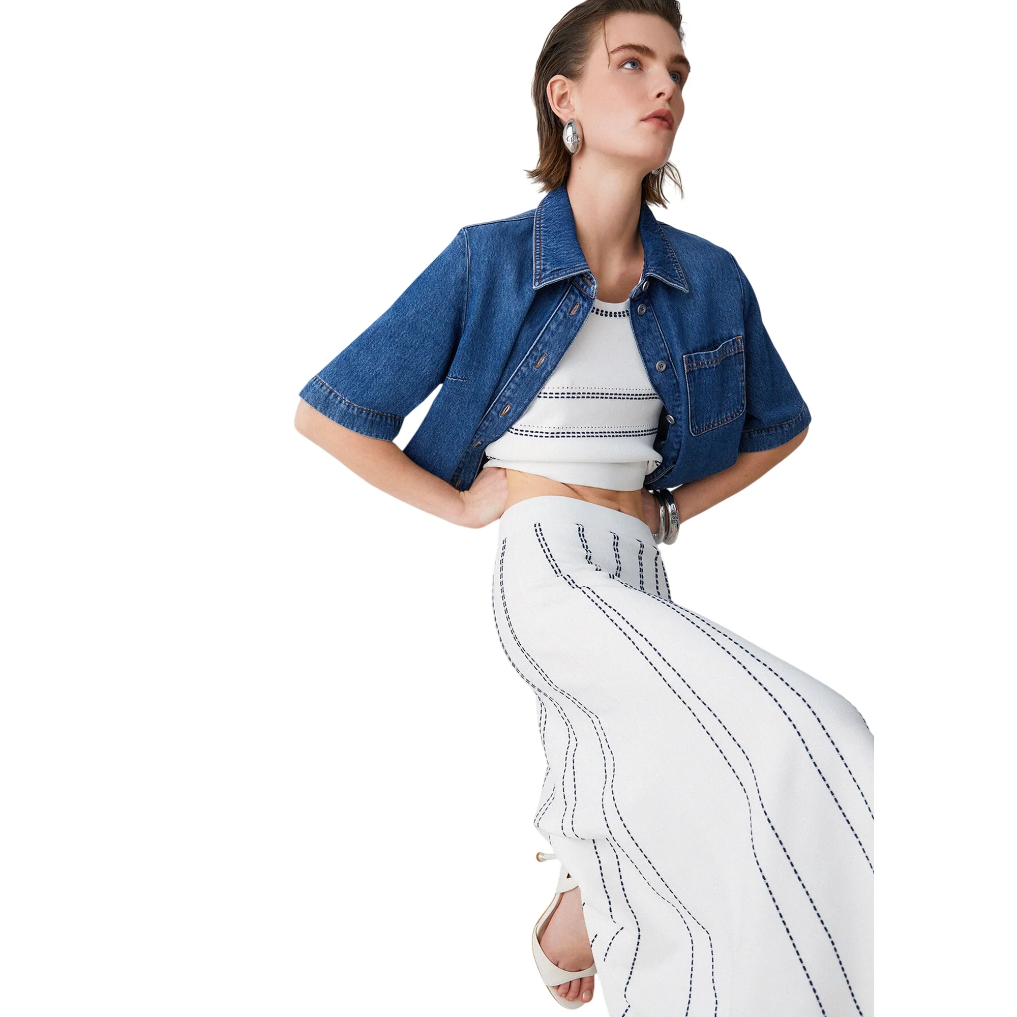 Top bianco in maglia con cuciture blu a contrasto - Image 5