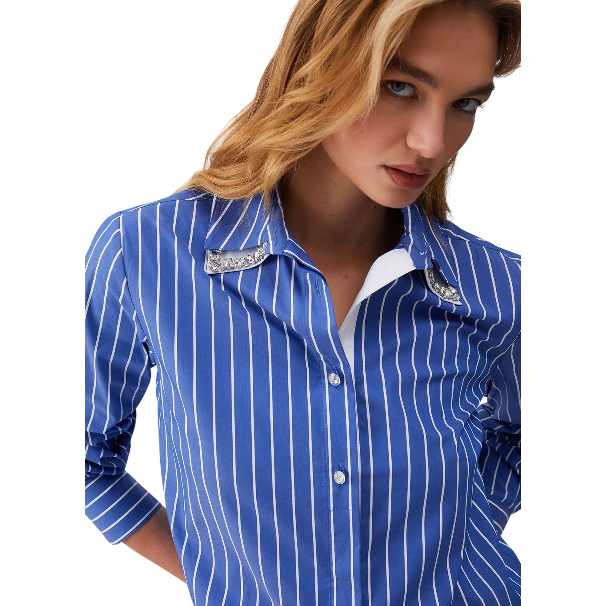 Camicia azzurra a righe bianche con colletto removibile - Image 6
