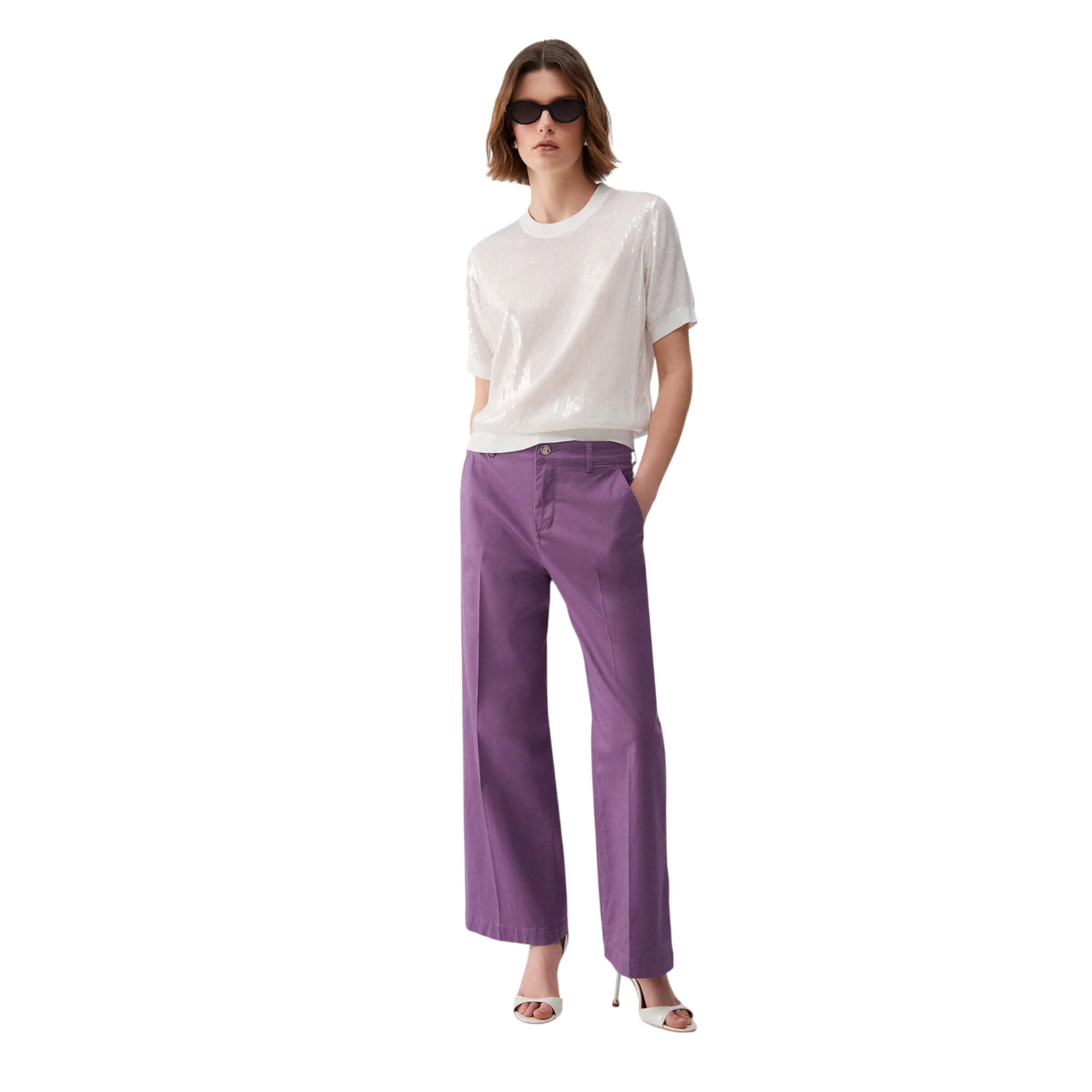 T-shirt bianca con paillettes ricamate - Image 6
