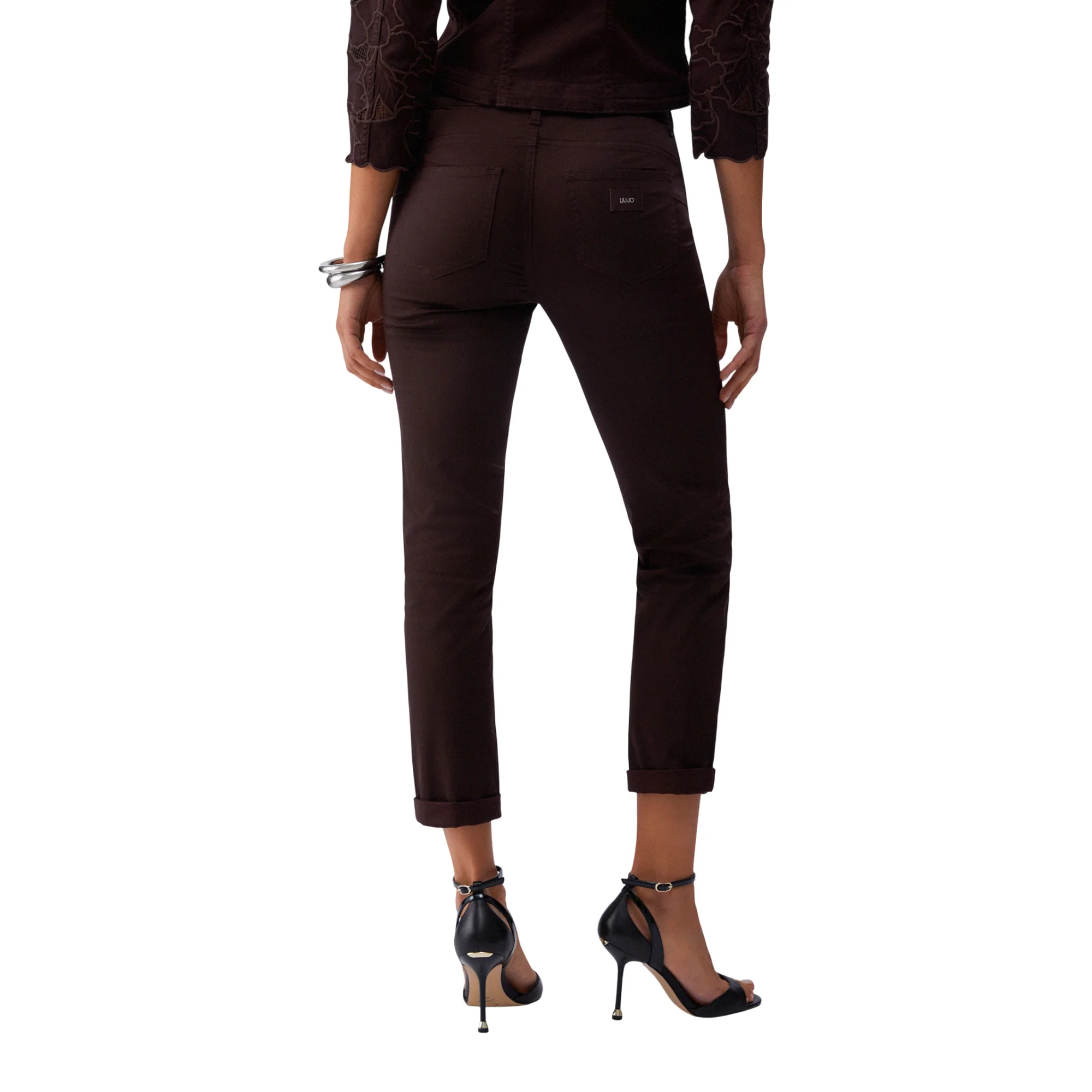 Pantaloni skinny con risvolto in marrone - Image 2