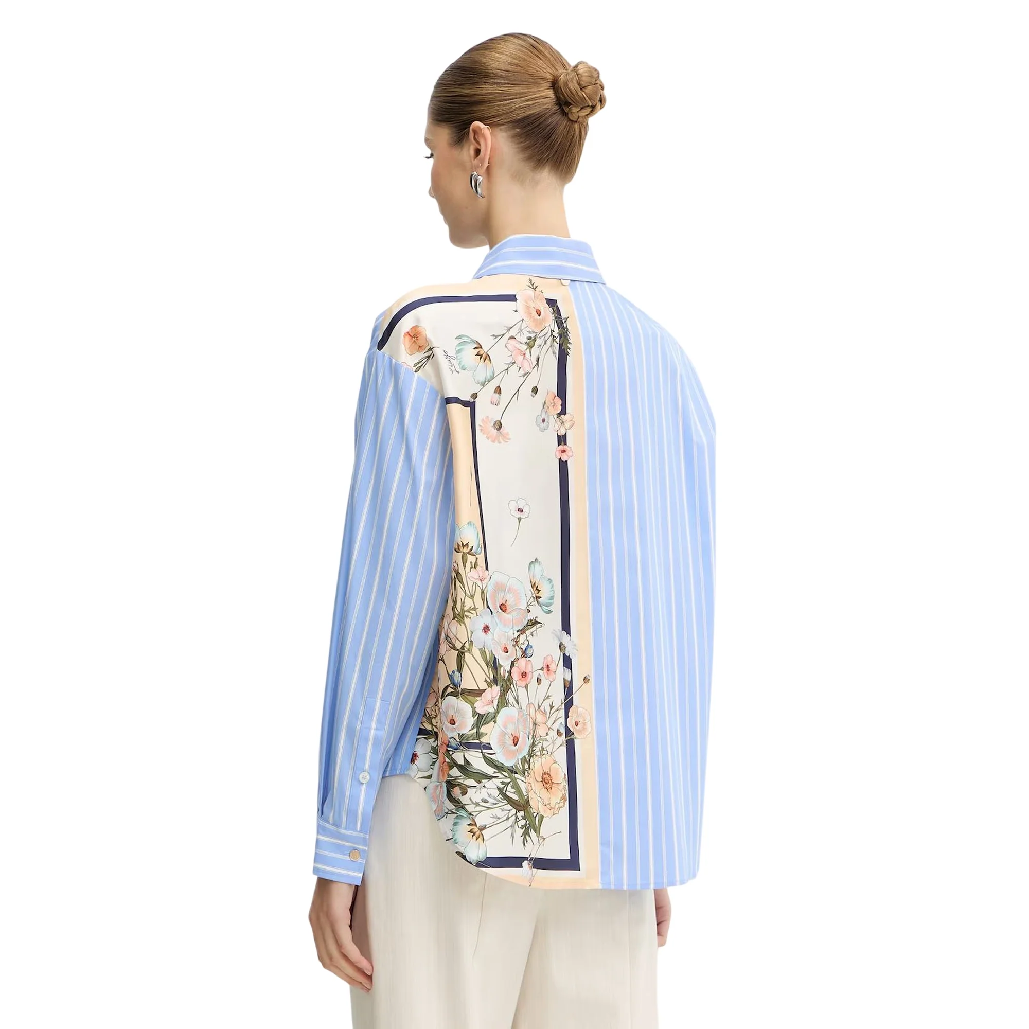 Camicia da donna celeste a righe con stampa - Image 2