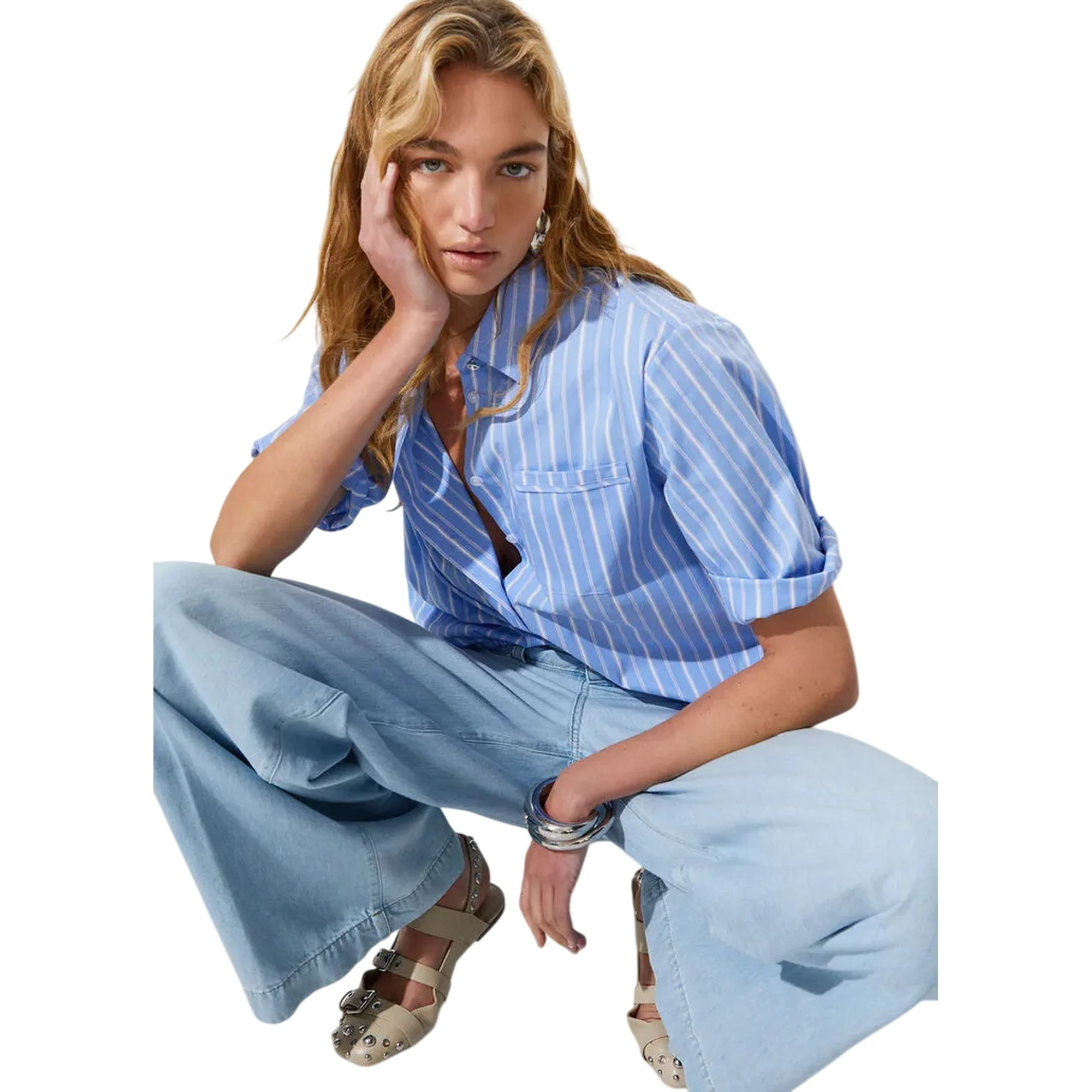 Camicia azzurra a righe con tasca sul petto - Image 3